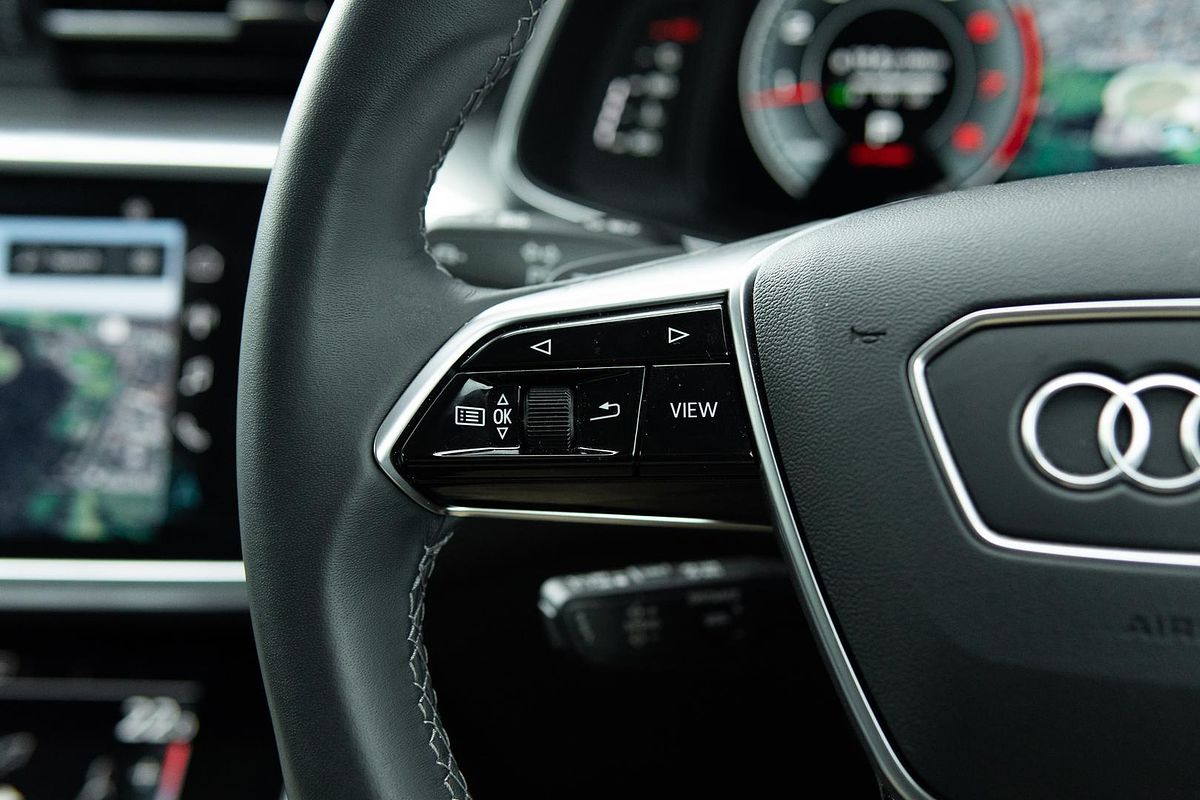 2024 Audi A6 40 TFSI S line C8