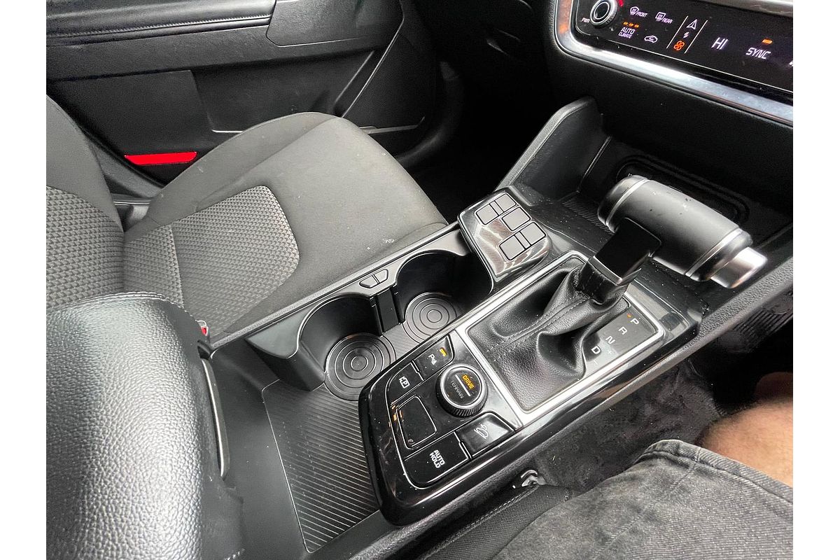 2023 Kia Sportage SX NQ5