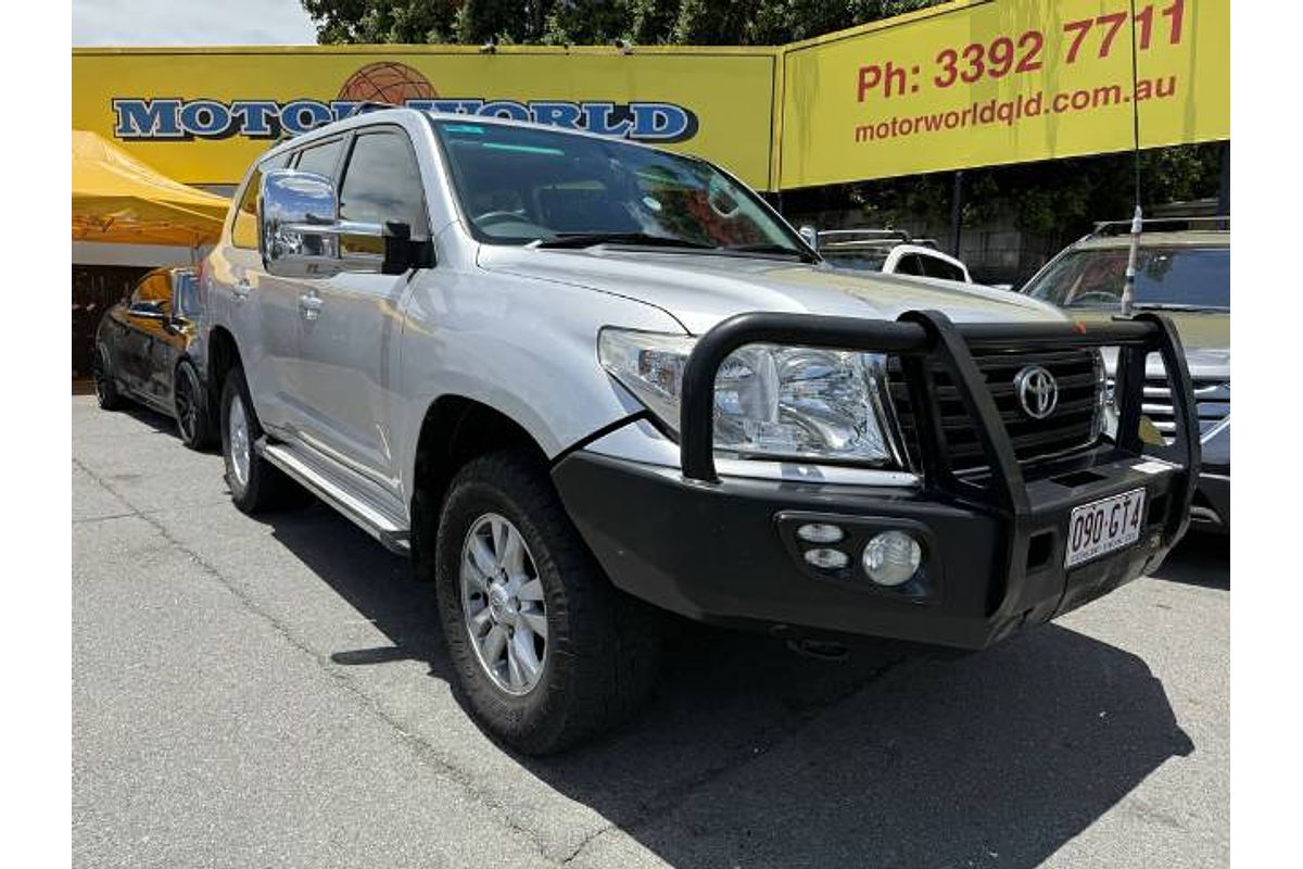2012 Toyota Landcruiser GXL VDJ200R