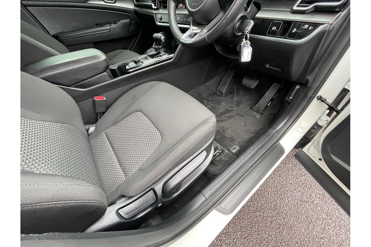 2023 Kia Sportage SX NQ5