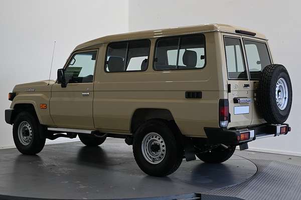 2024 Toyota Landcruiser GXL Troopcarrier VDJL78R