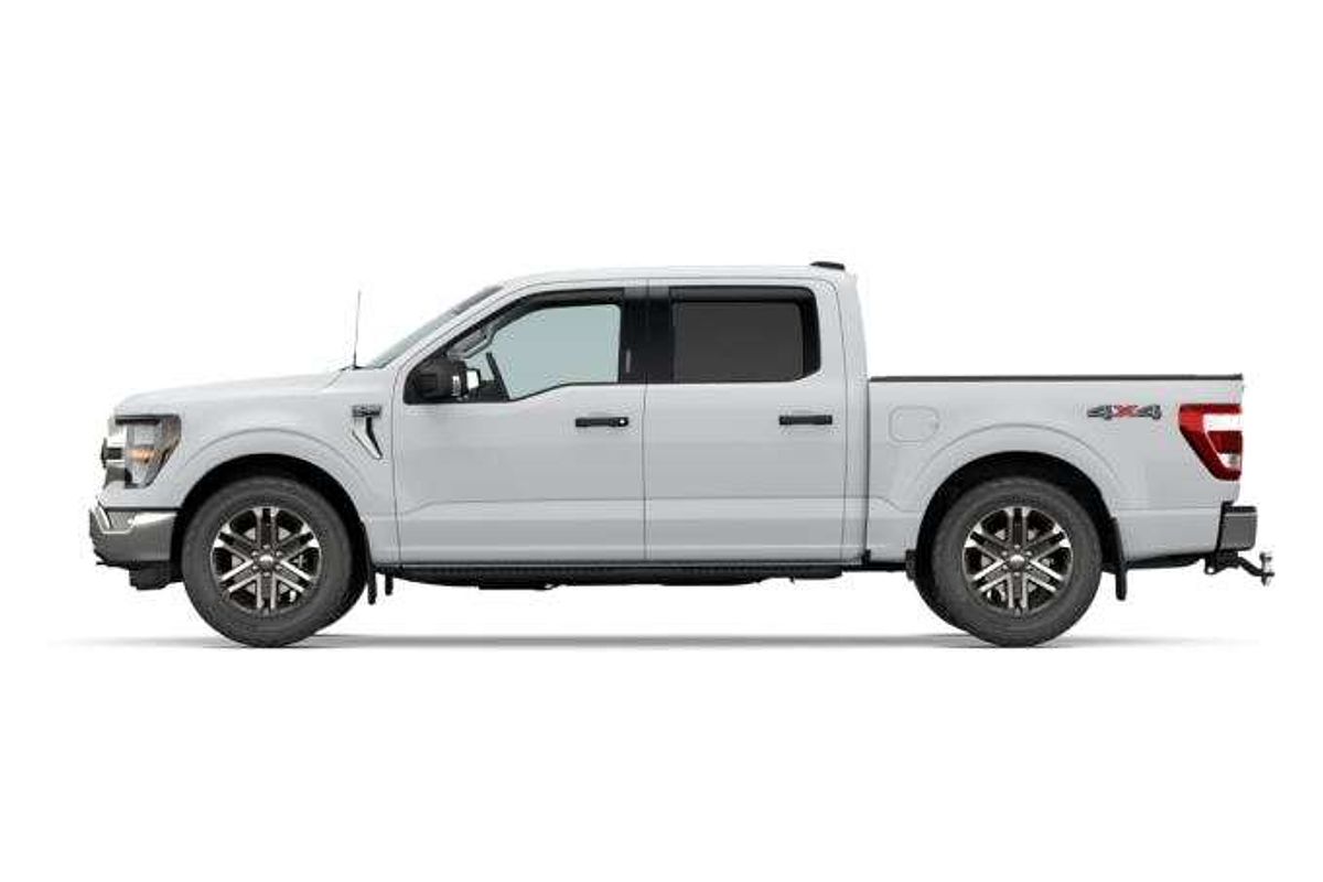 2023 Ford F-150 XLT 4X4 LWB