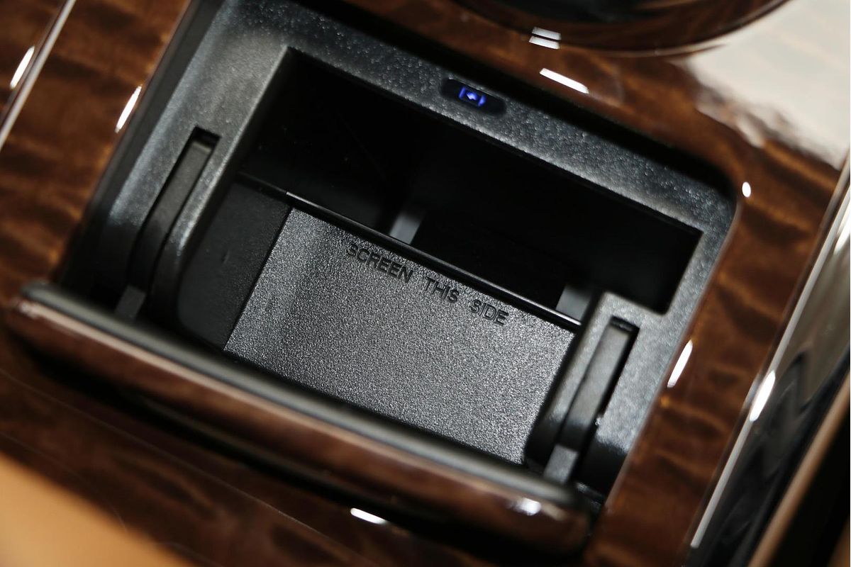 2024 Nissan Patrol Ti Y62