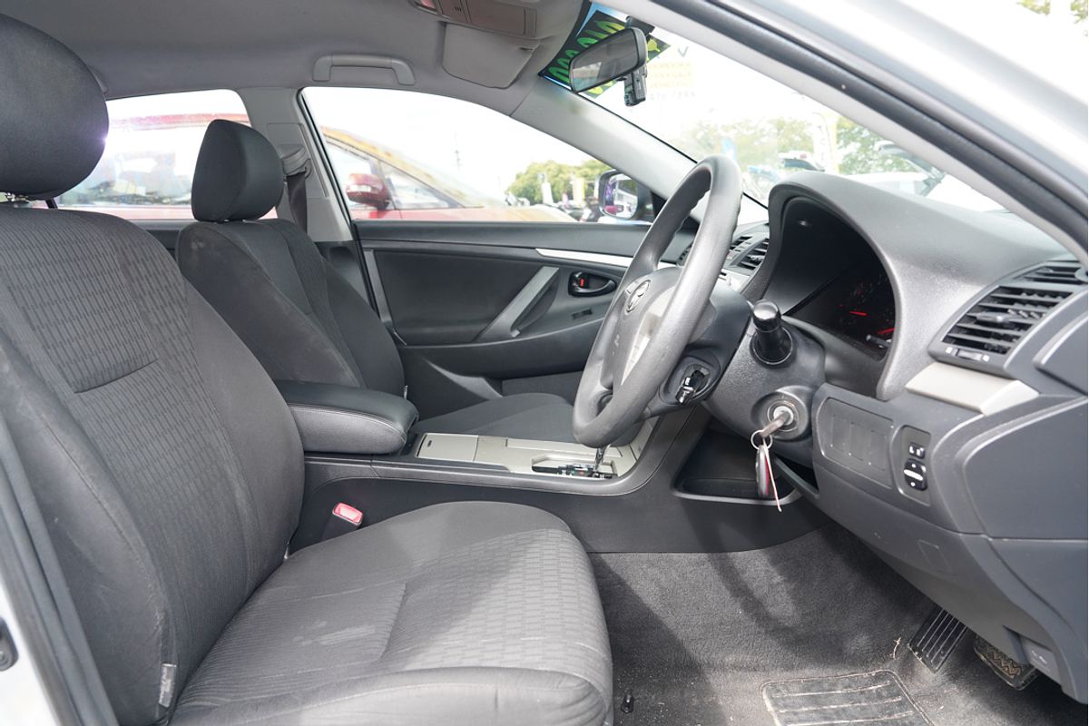 2011 Toyota Aurion AT-X GSV40R