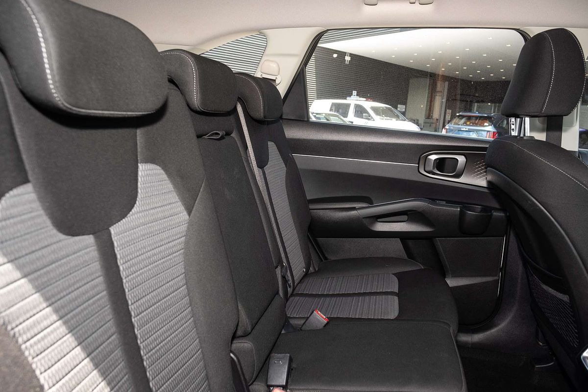 2021 Kia Sorento S MQ4