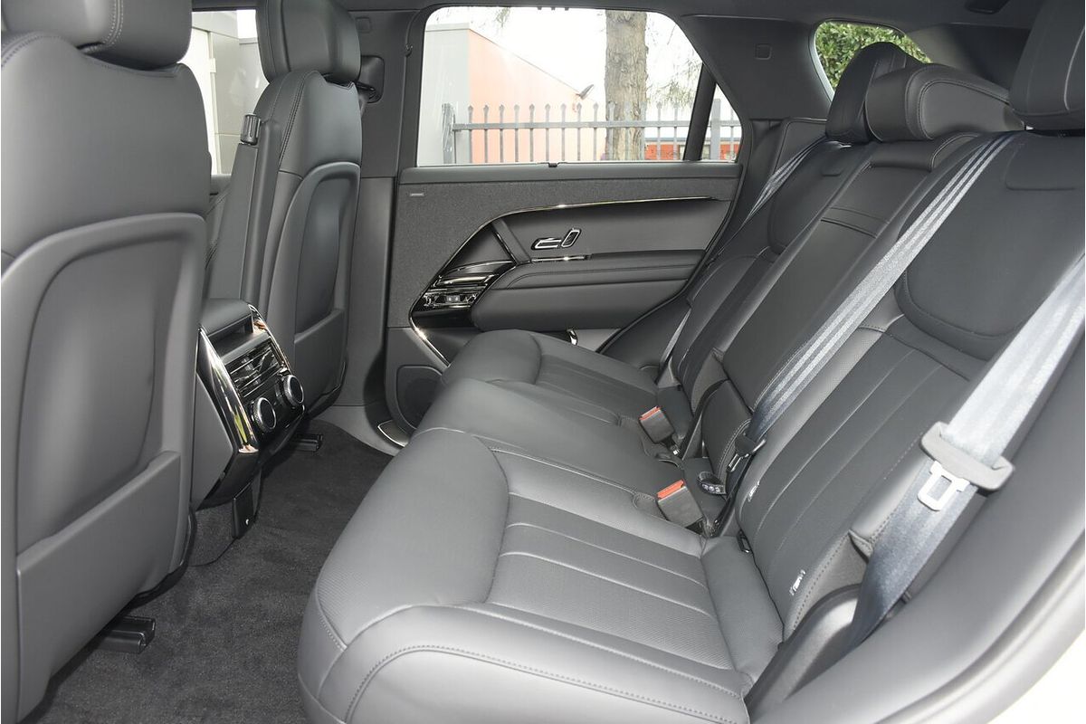 2024 Land Rover Range Rover Sport P400 Dynamic SE L461