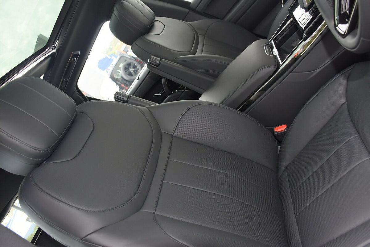 2024 Land Rover Range Rover Sport P400 Dynamic SE L461