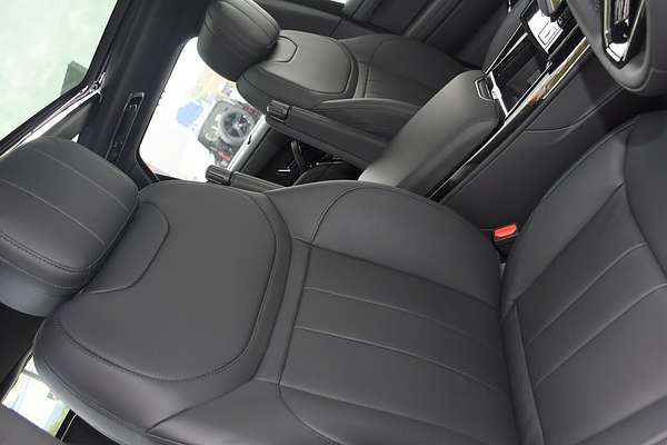 2024 Land Rover Range Rover Sport P400 Dynamic SE L461