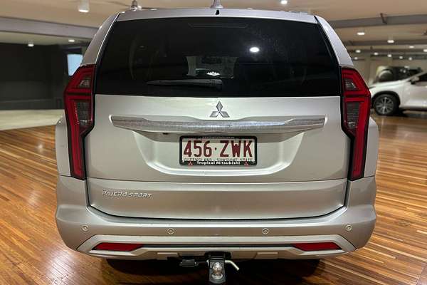 2020 Mitsubishi Pajero GLS NX