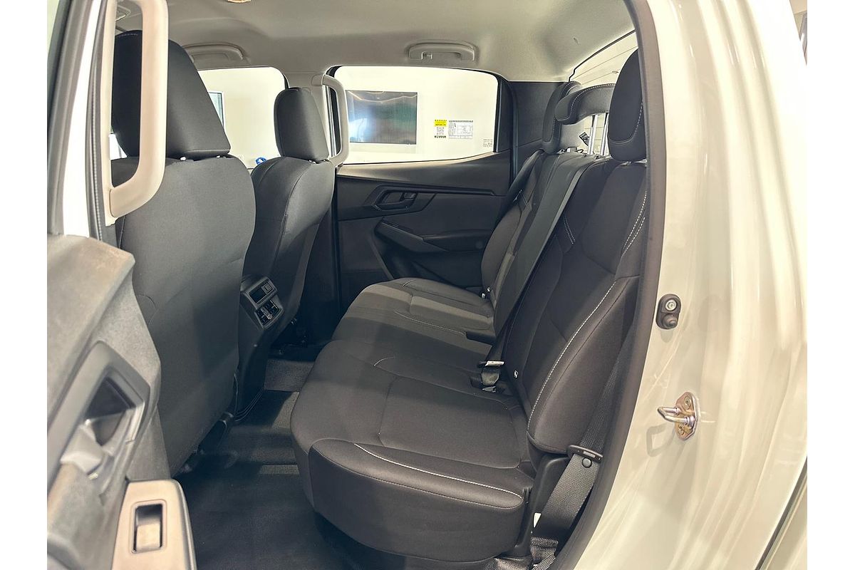 2023 Isuzu D-MAX SX 4X4