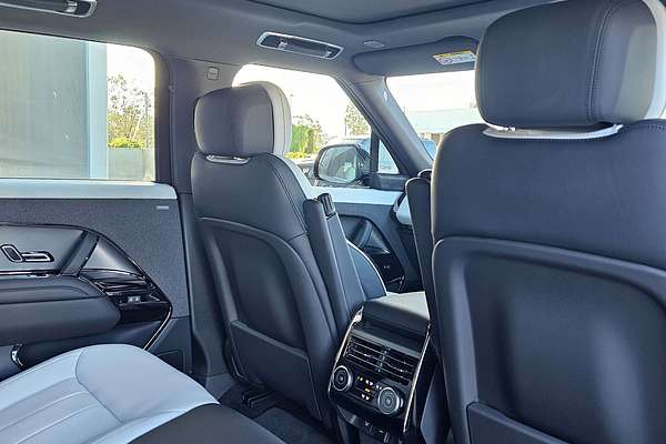 2024 Land Rover Range Rover Sport D350 Dynamic HSE L461