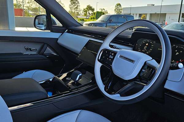2024 Land Rover Range Rover Sport D350 Dynamic HSE L461