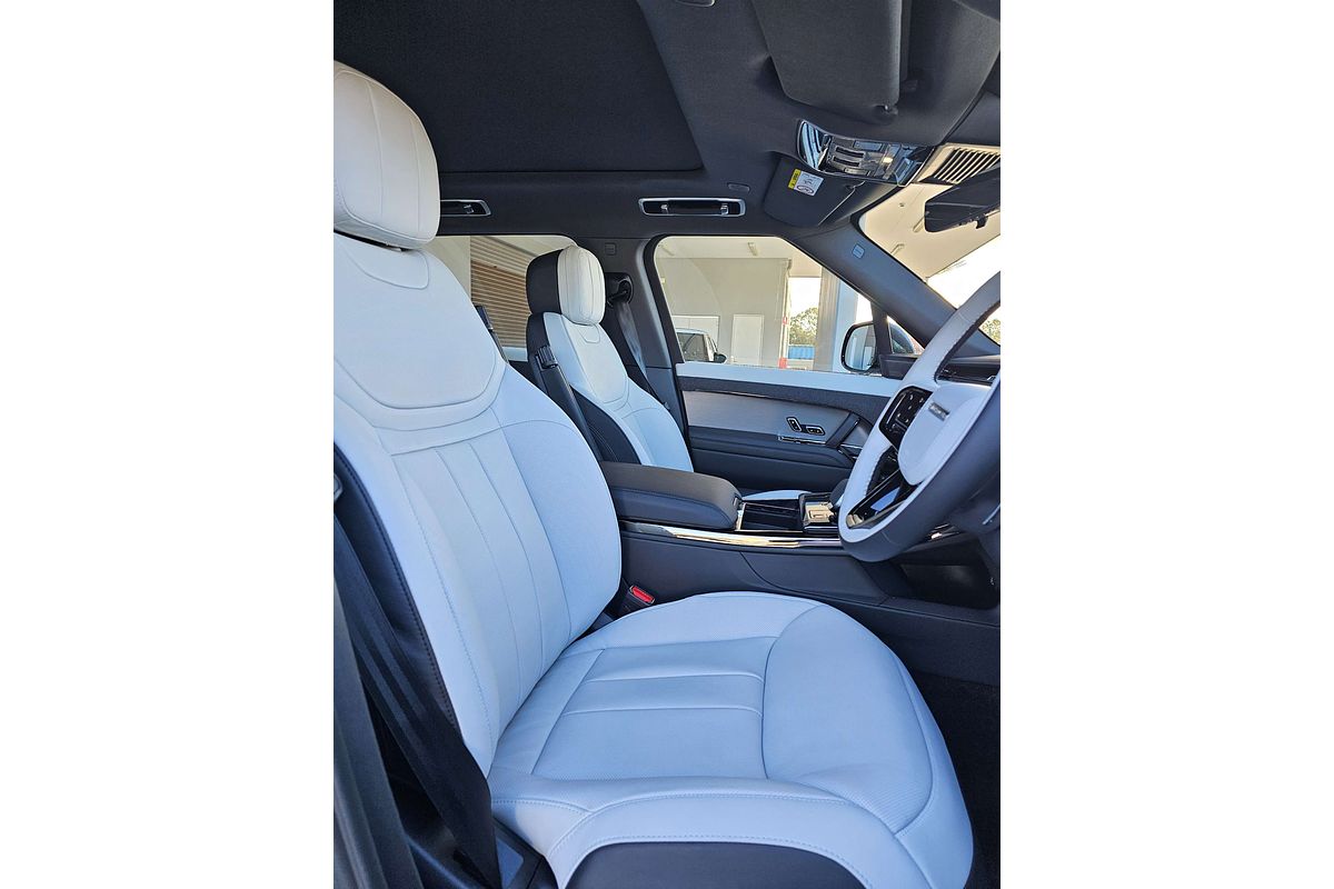 2024 Land Rover Range Rover Sport D350 Dynamic HSE L461