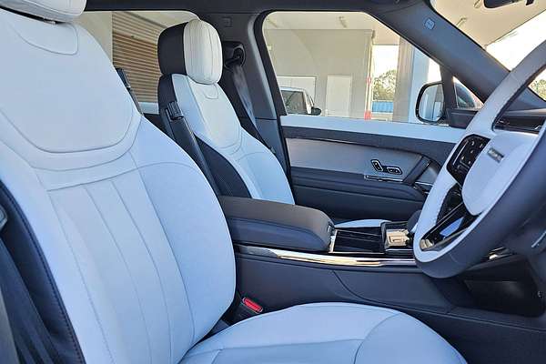 2024 Land Rover Range Rover Sport D350 Dynamic HSE L461