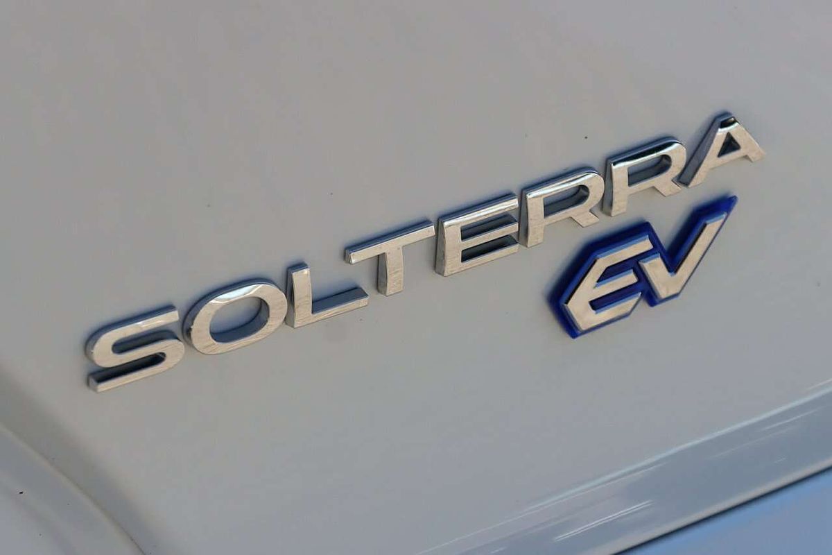 2024 Subaru Solterra AWD Touring E1-1