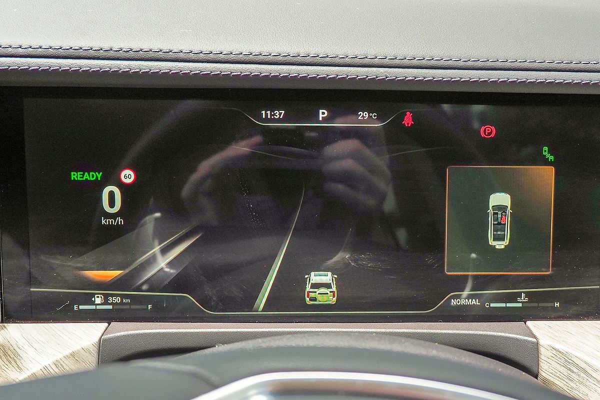 2024 GWM Tank 500 Lux Hybrid P03