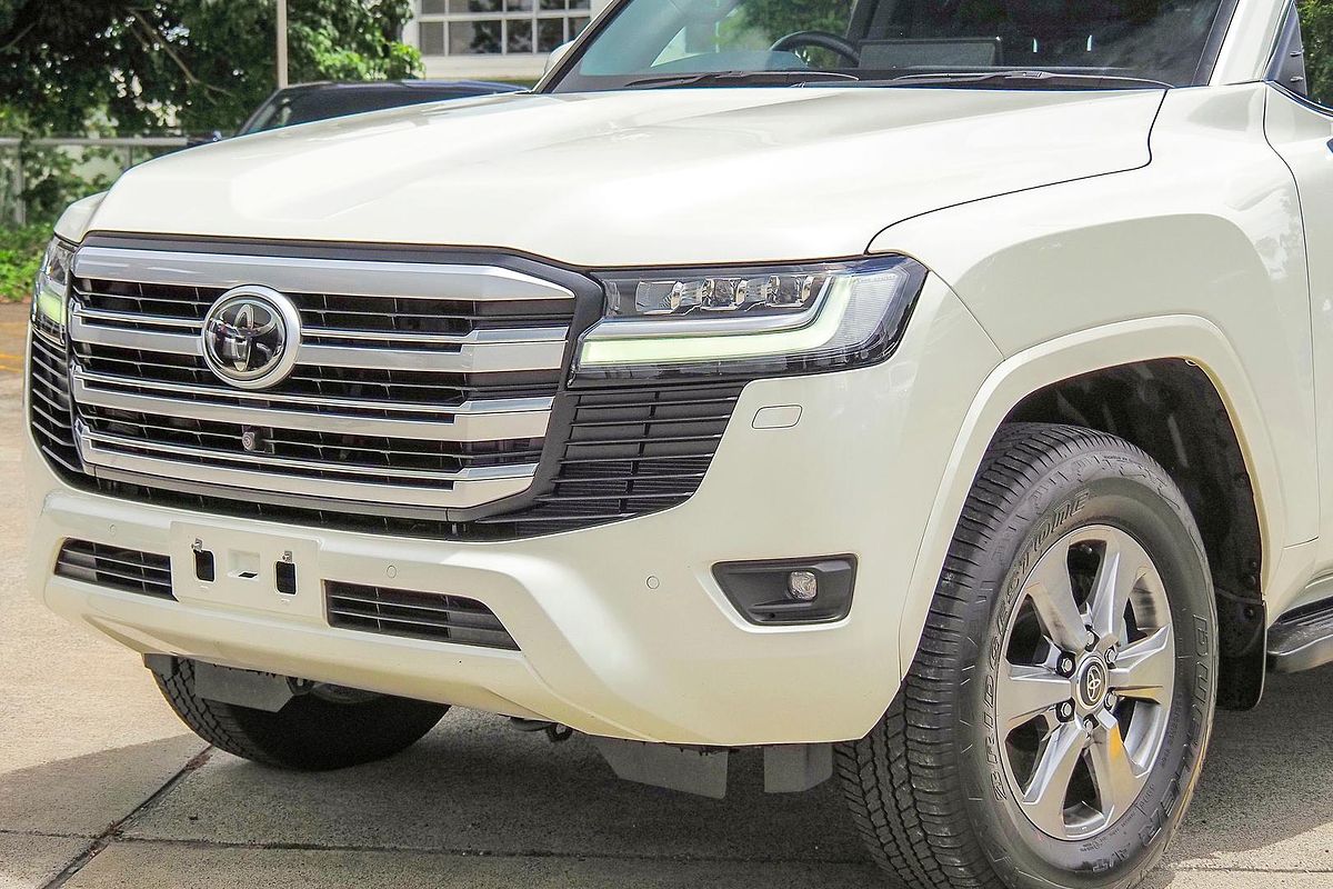 2022 Toyota Landcruiser VX FJA300R