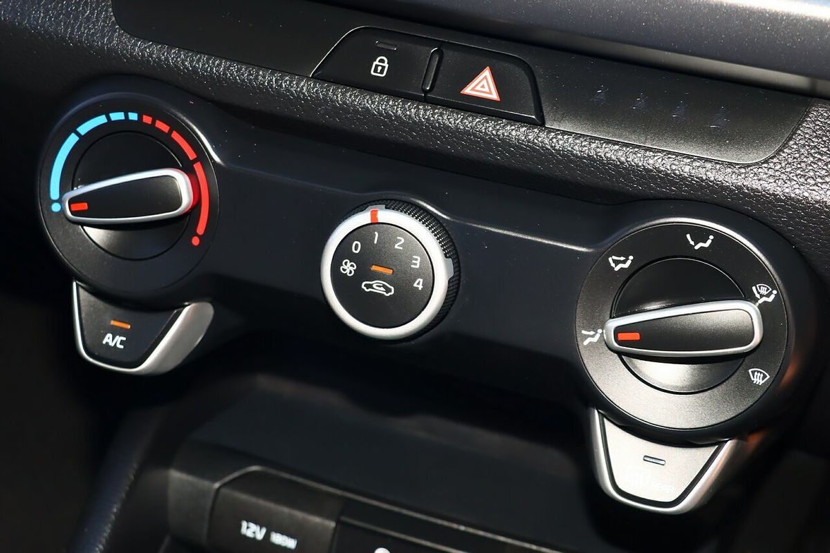 2019 Kia Rio S YB