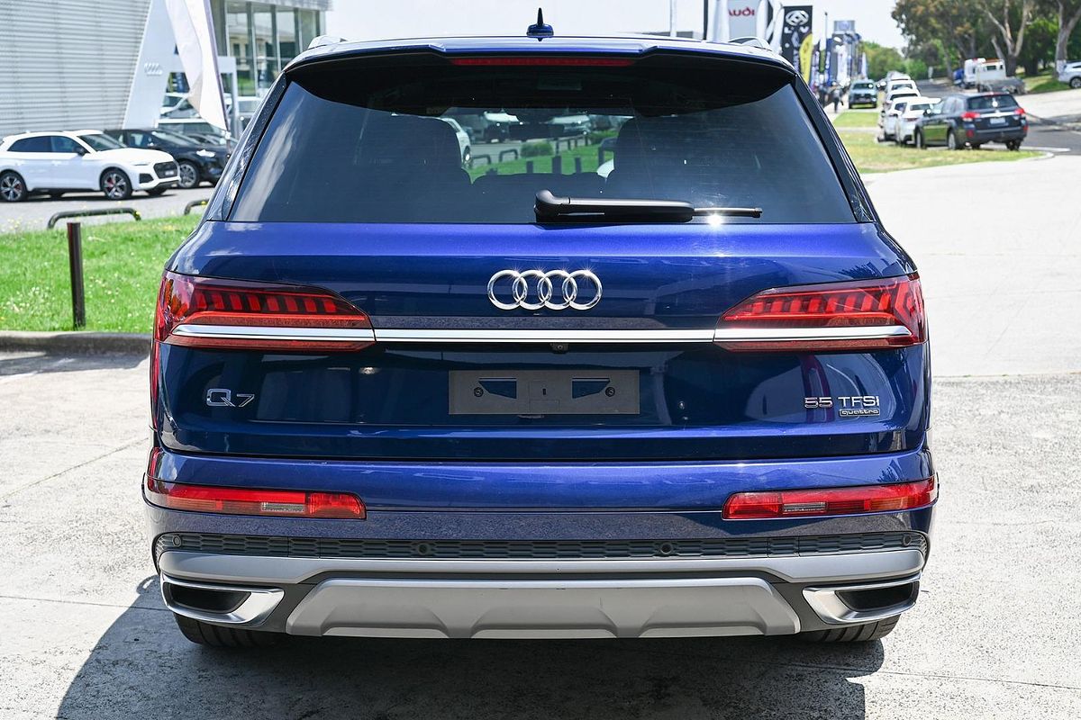 2023 Audi Q7 55 TFSI S line 4M