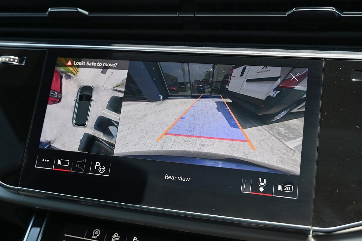 2023 Audi Q7 55 TFSI S line 4M