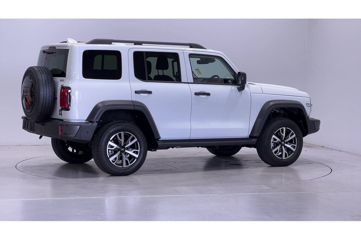 2024 GWM Tank 300 Ultra Hybrid P01