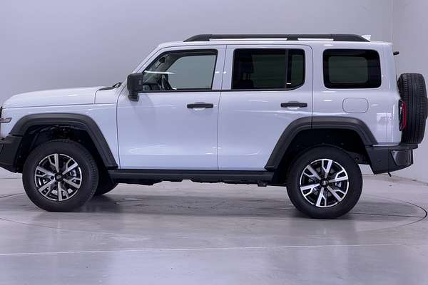 2024 GWM Tank 300 Ultra Hybrid P01