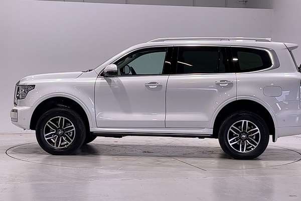 2024 GWM Tank 500 Ultra Hybrid P03