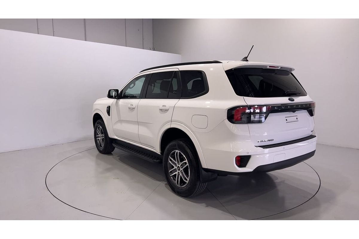 2023 Ford Everest Trend