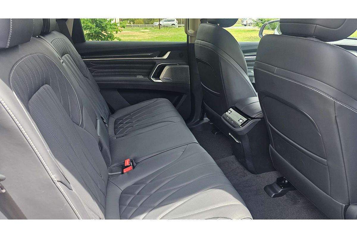 2024 LDV D90 Executive SV9A