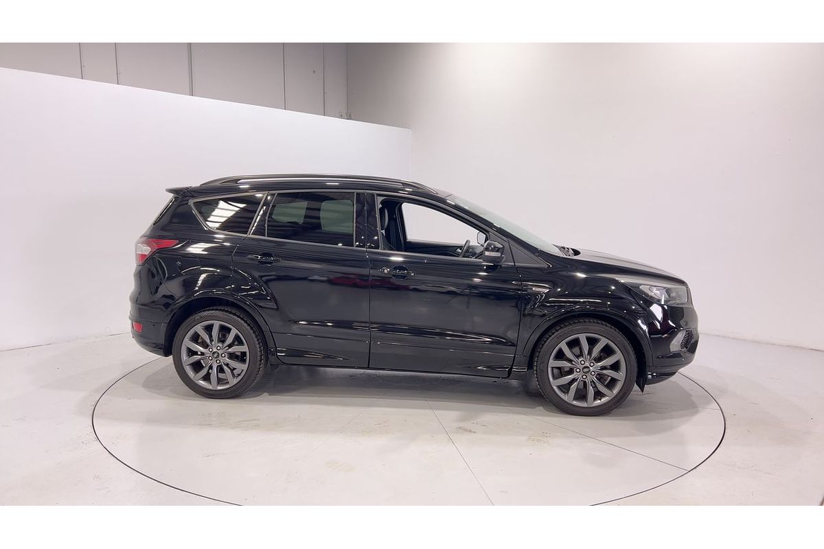 2019 Ford Escape ST-Line ZG