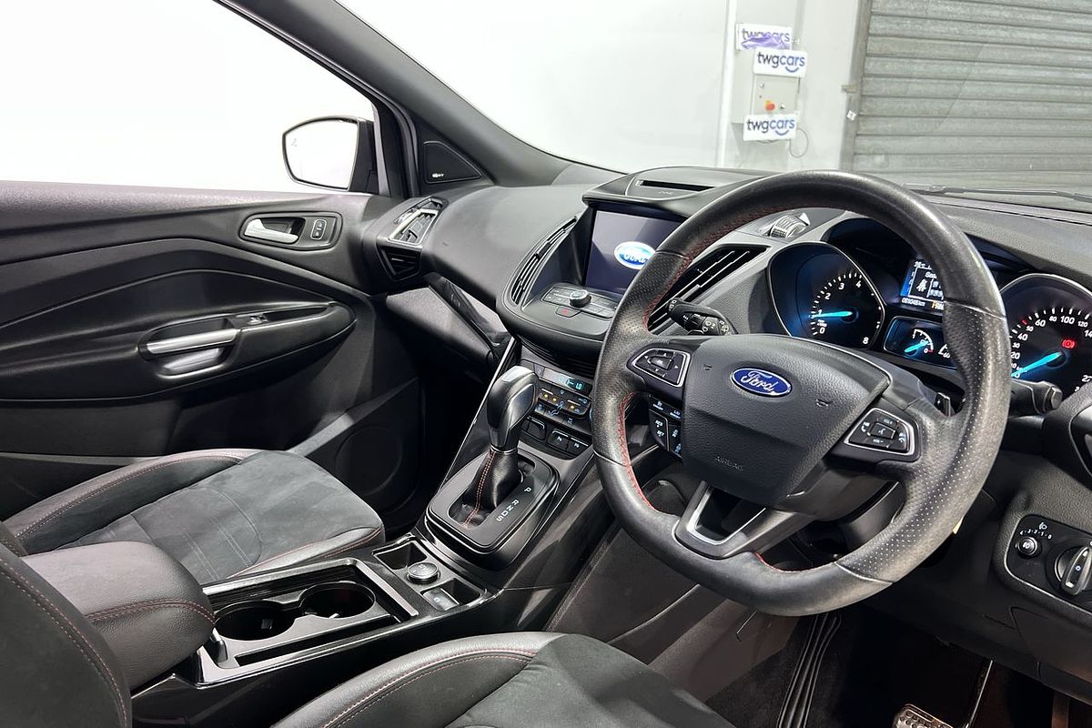 2019 Ford Escape ST-Line ZG