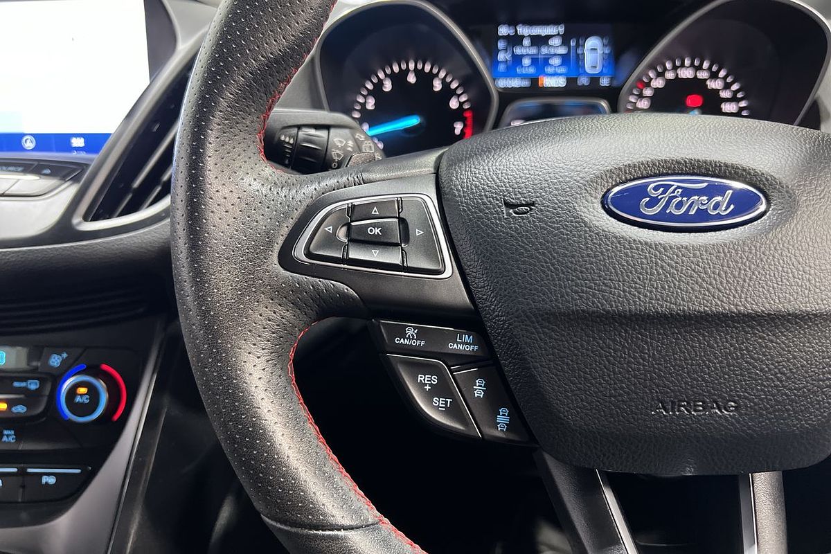 2019 Ford Escape ST-Line ZG
