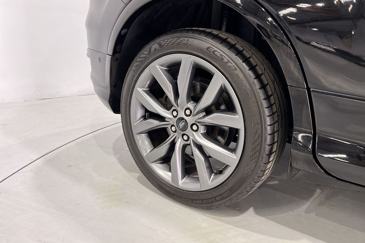 2019 Ford Escape ST-Line ZG