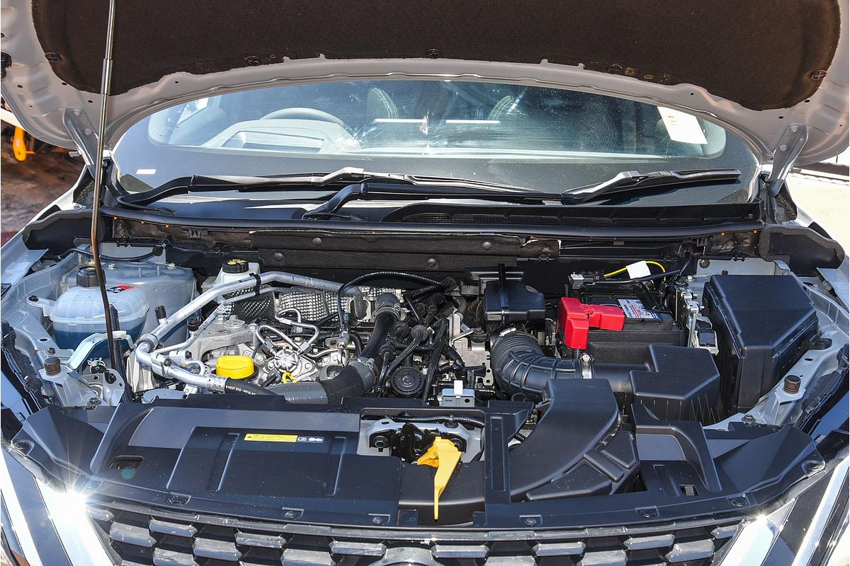 2024 Nissan QASHQAI Ti J12