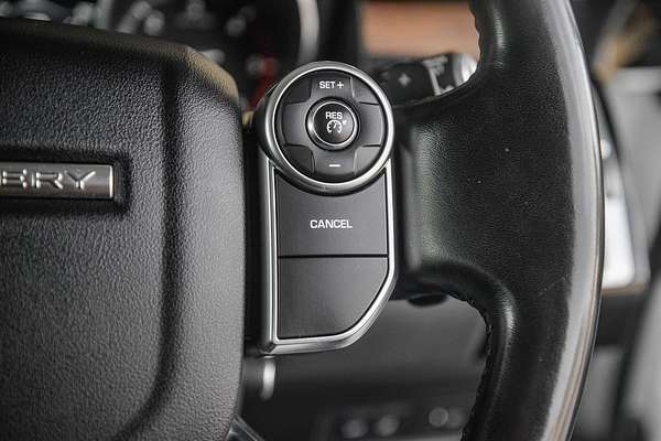 2017 Land Rover Discovery TD6 HSE Series 5