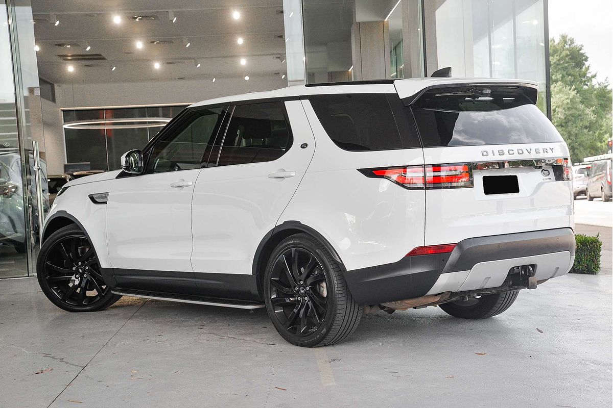 2017 Land Rover Discovery TD6 HSE Series 5