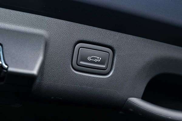 2024 Hyundai Kona Premium SX2.V2