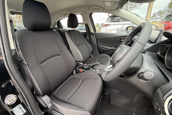 2024 Mazda 2 G15 Pure DJ Series