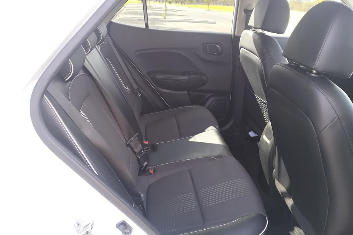 2021 Hyundai Venue Active QX.V3