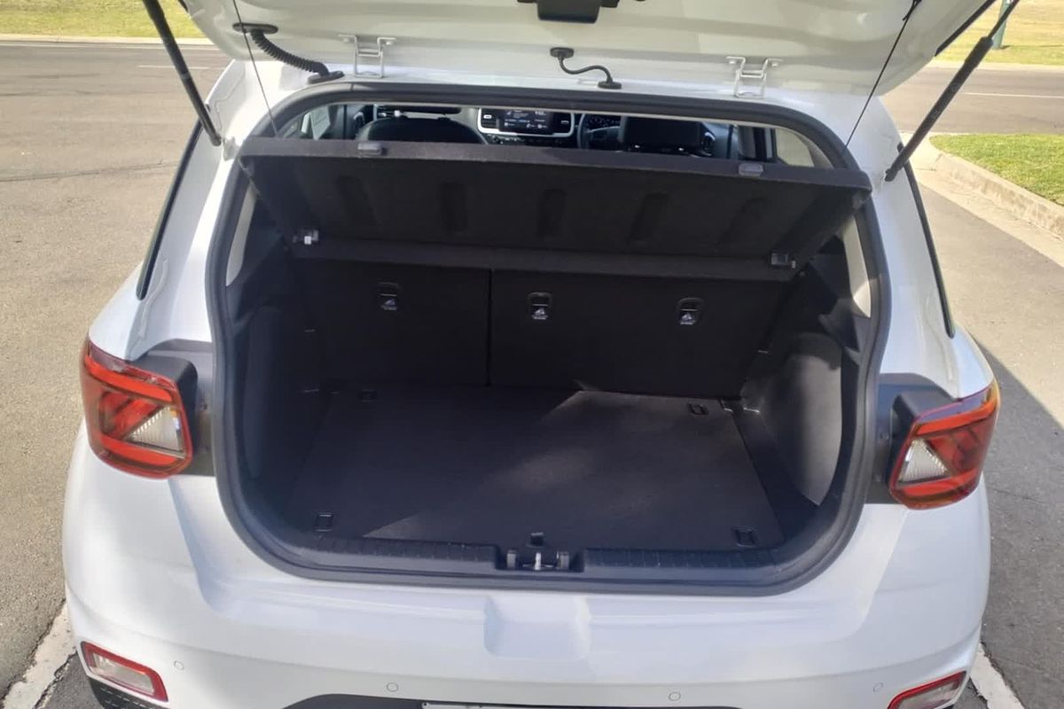 2021 Hyundai Venue Active QX.V3