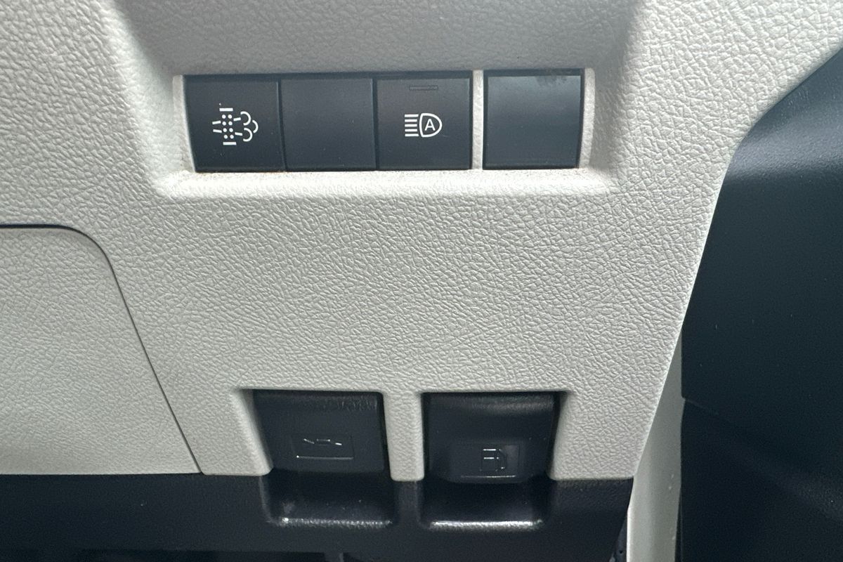 2019 Toyota Hiace GDH300R LWB