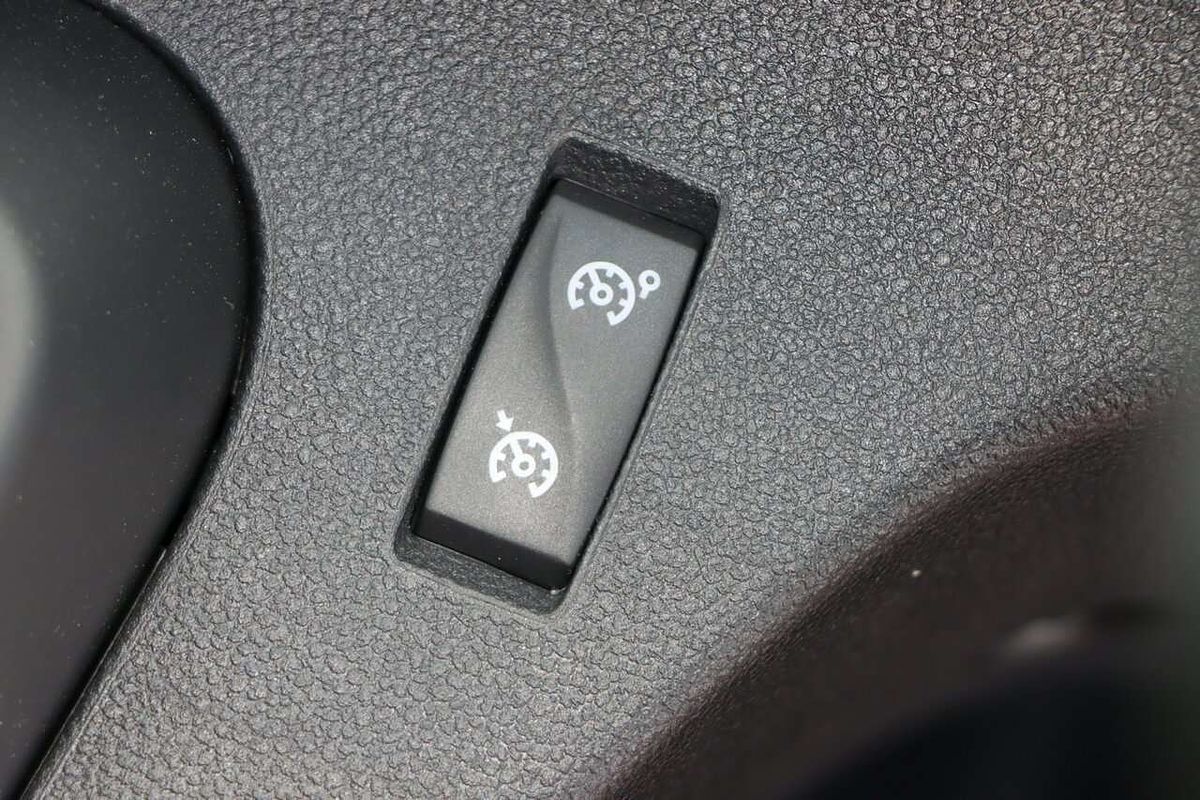 2024 Renault Master Pro 110kW X62 Phase 2 LWB