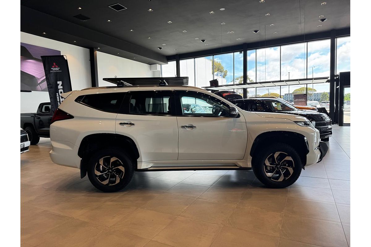 2024 Mitsubishi Pajero Sport Exceed QG