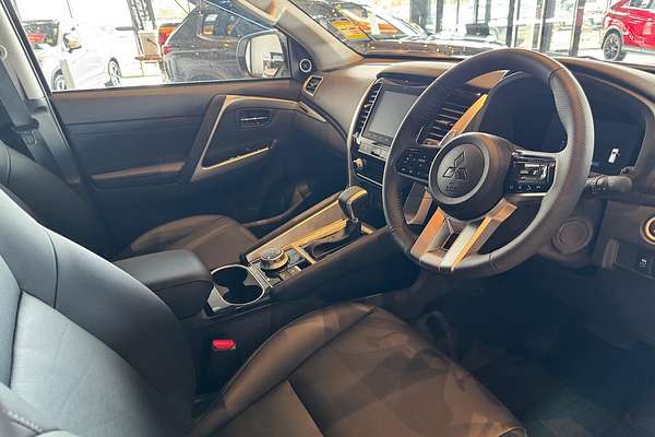 2024 Mitsubishi Pajero Sport Exceed QG