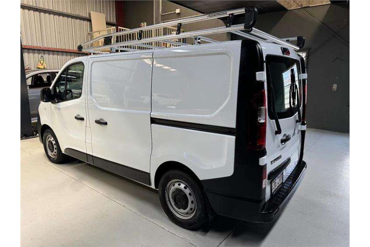 2020 Mitsubishi Express GLX SN LWB