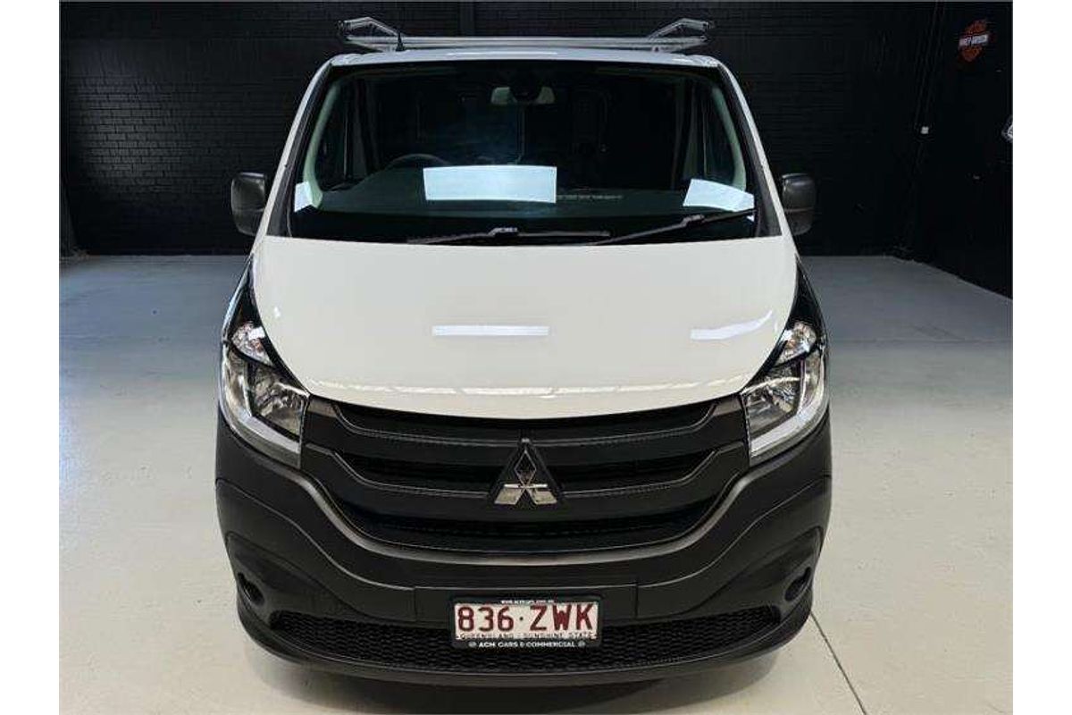 2020 Mitsubishi Express GLX SN LWB