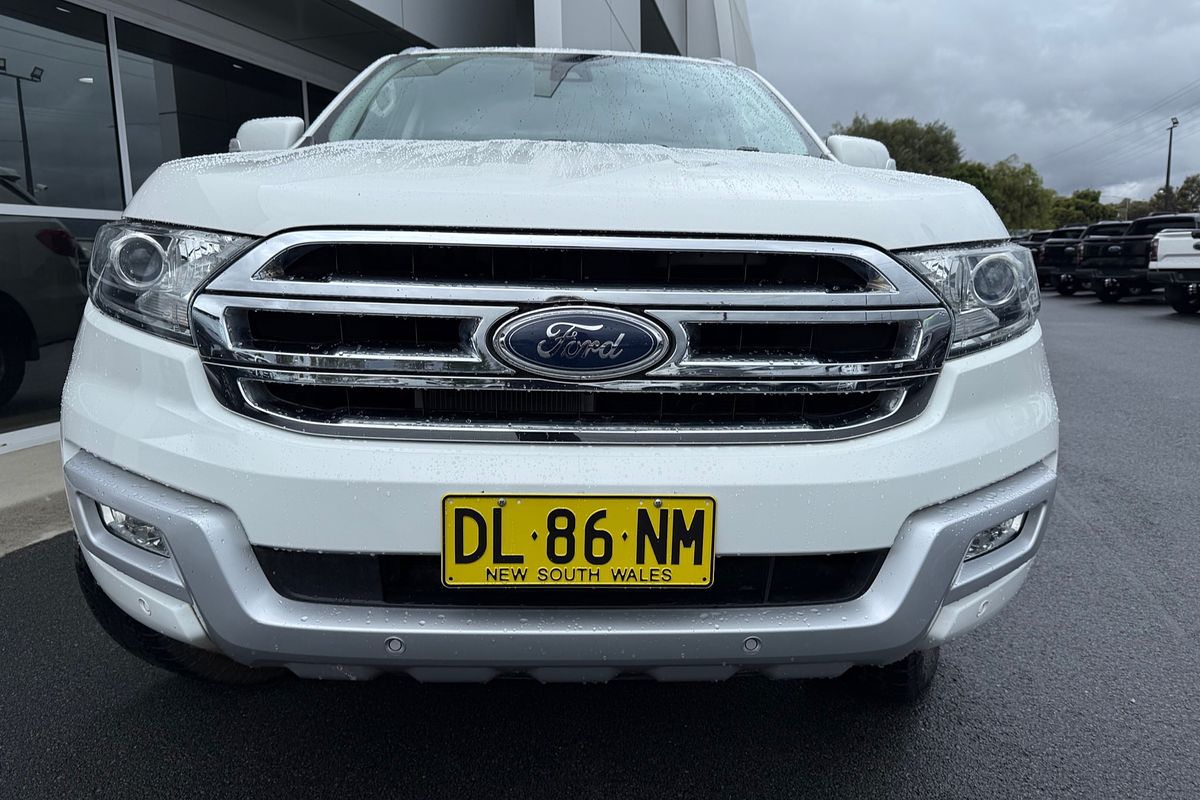2015 Ford Everest Trend UA