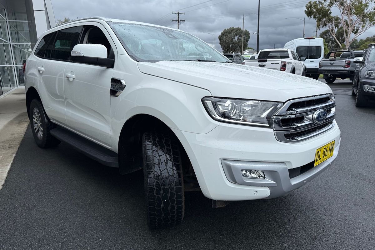 2015 Ford Everest Trend UA