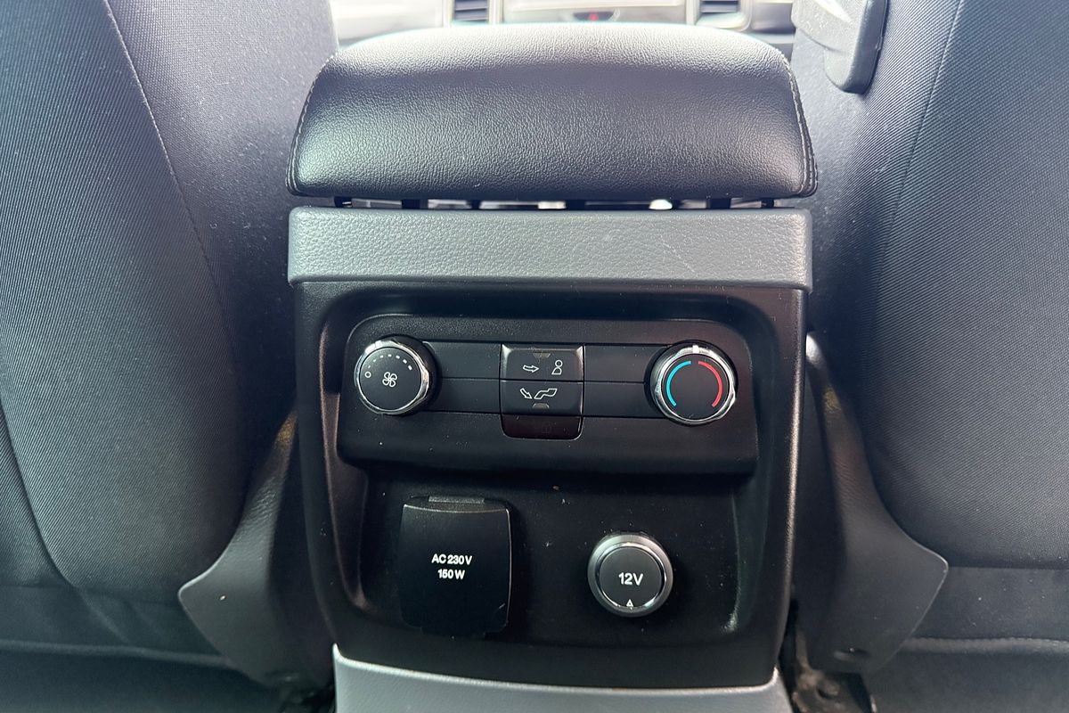 2015 Ford Everest Trend UA