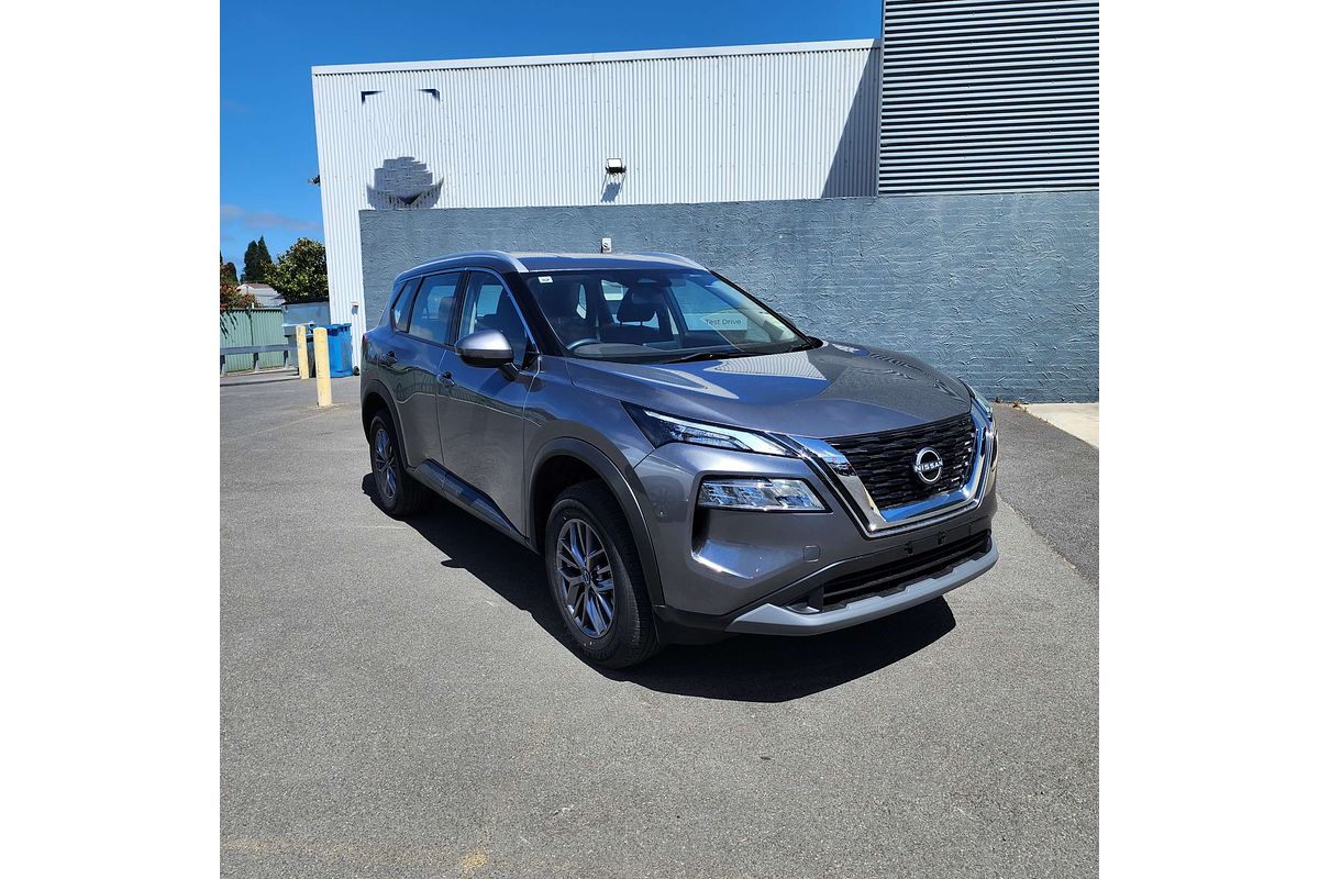 2024 Nissan X-TRAIL ST T33